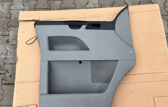Volkswagen Transporter - Caravelle T5 Front door card panel trim