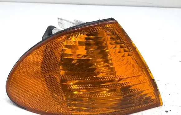 BMW 3 E46 Front indicator light 