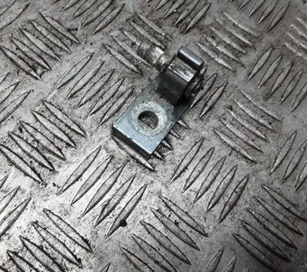 Audi A6 S6 C6 4F Front door lower hinge 