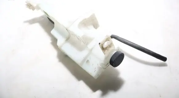 Nissan Micra Coolant expansion tank/reservoir