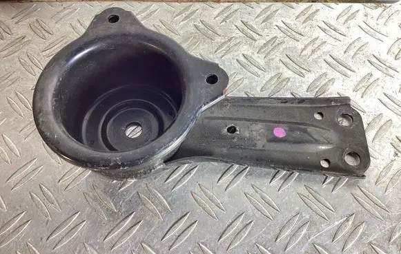 Other rear suspension part