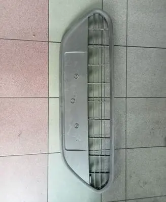Ford Focus Front bumper lower grill 8M5117B968A