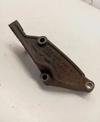 Volkswagen Transporter - Caravelle T4 Engine mounting bracket 02B409905M