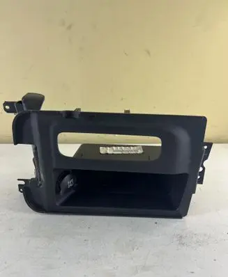 Jeep Grand Cherokee Glove box central console C01761009BL 10989119