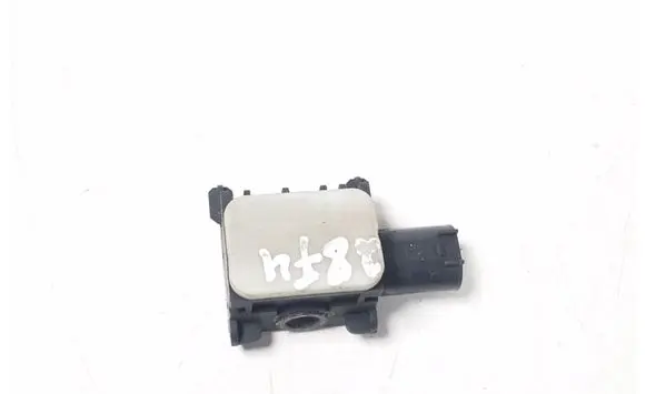 Mercedes-Benz S W221 Airbag deployment crash/impact sensor A0038202926