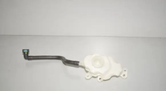 Brake fluid reservoir