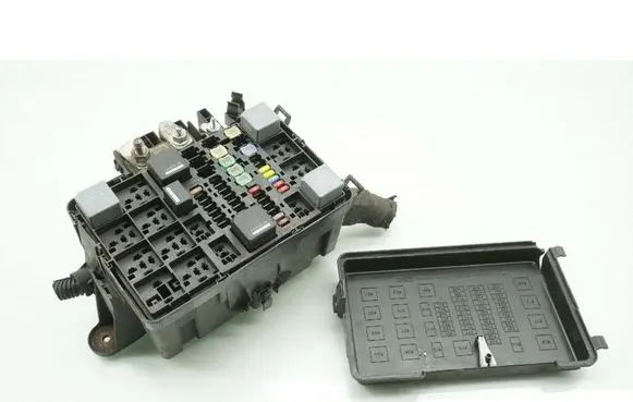 Ford Transit Fuse box set GK3T-9K499-BCC