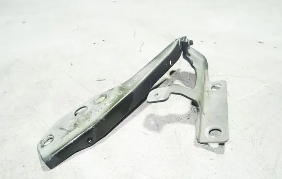 Volvo C30 Engine bonnet/hood hinges 30753597