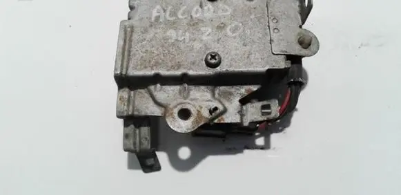 Coolant fan relay
