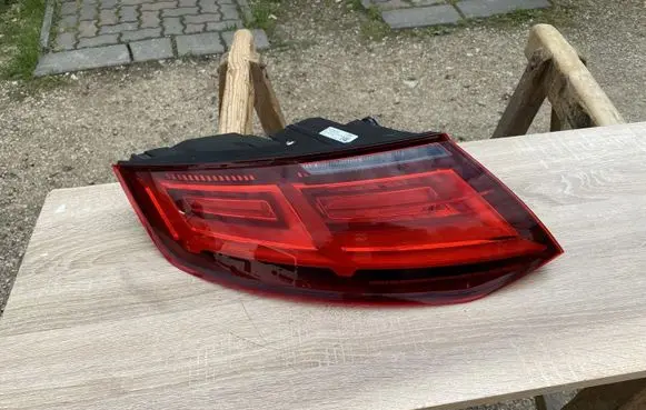 Audi TT TTS RS Mk3 8S Rear/tail lights 8S0945095
