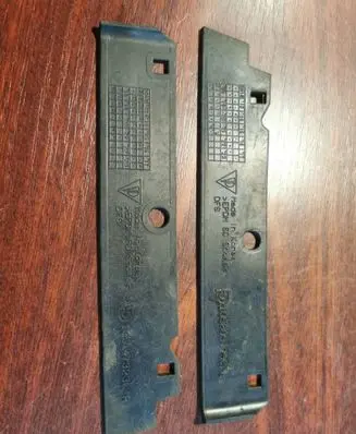 Porsche Macan (95B) Glove box pad 105147323C 1058097790