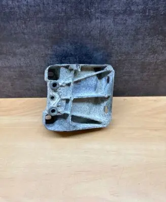 BMW 5 E60 E61 Engine mounting bracket 5161701059311 7010593