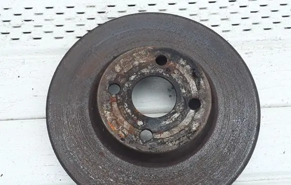 Toyota Corolla Verso E121 Front brake disc