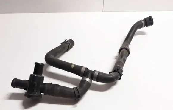 Audi Q5 SQ5 Engine coolant pipe/hose 5Q0121113F