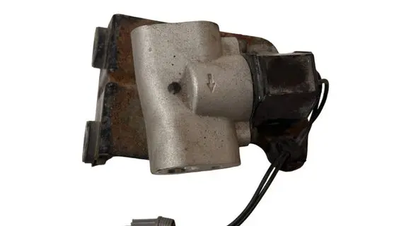 Nissan Leaf I (ZE0) Air conditioning (A/C) expansion valve 4433101350 HFC134A 9U29