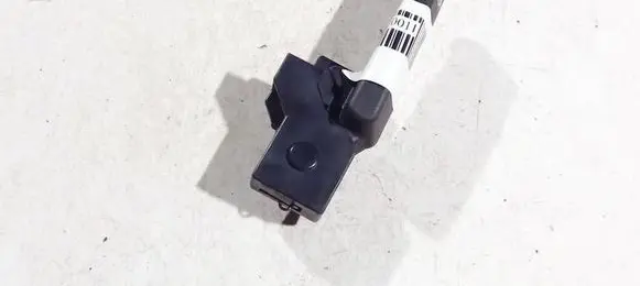 Engine bonnet (hood) release handle