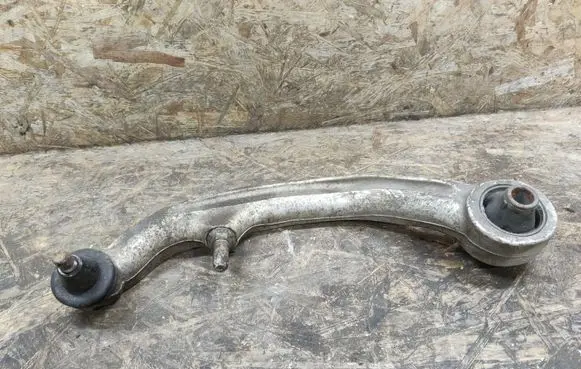 Infiniti G35 Front lower control arm/wishbone 2WR522