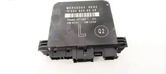 Mercedes-Benz C W203 Door control unit/module 2038206526 351369