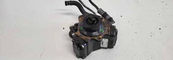 Opel Corsa C Fuel injection high pressure pump 0445010092 55185549