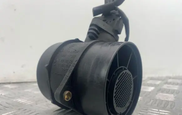 Mercedes-Benz C W203 Mass air flow meter A6460940048