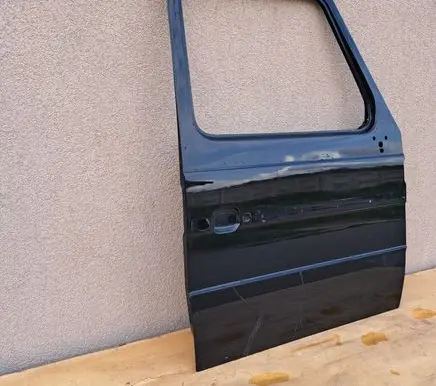 Mercedes-Benz G W464 Front door