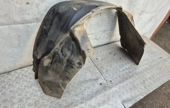 Jeep Compass Front wheel arch liner splash guards 05182555AD