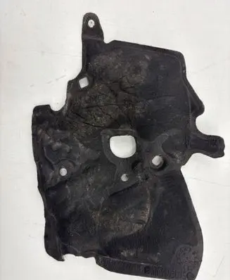 BMW 5 G60 G61 Engine bonnet/hood sound/heat insulation 17972710 5A0E434 5A0E43408
