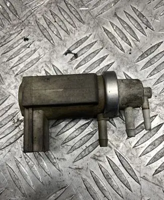 Audi A6 S6 C5 4B Turbo solenoid valve 059906627C 72290321
