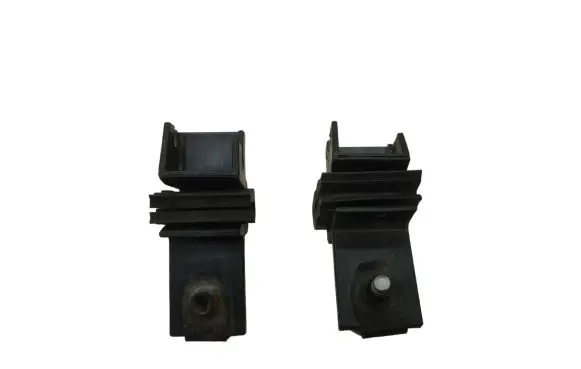 Dodge Grand Caravan Radiator mount bracket 04678000AA 4678000AA P04678000AA