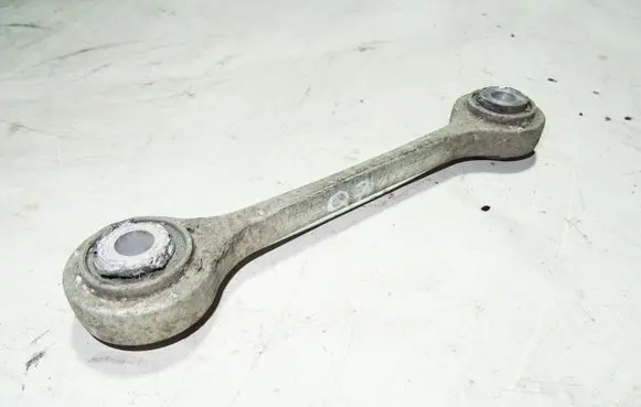 Audi Q7 4L Front control arm