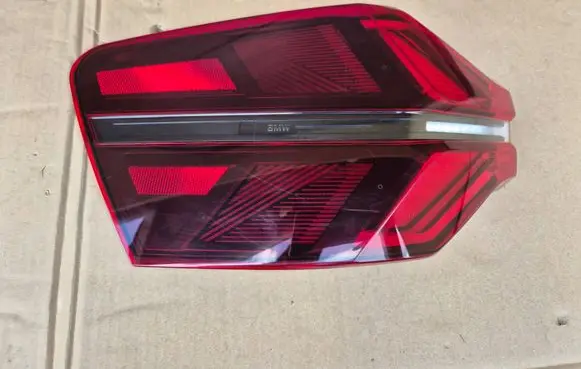 BMW X3 G45 Rear/tail lights 606860011