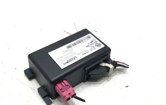 Volkswagen PASSAT B7 Bluetooth control unit module 561035285