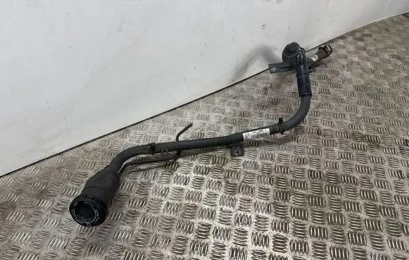 Ford Mustang VI Fuel tank filler neck pipe FR3C9034AK