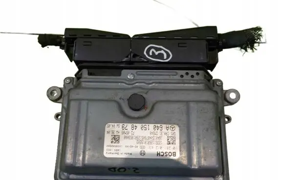 Mercedes-Benz A W169 Engine control unit/module A6401504879 11AB7
