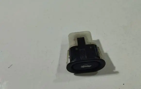 Saab 9-5 Tailgate opening switch 156796