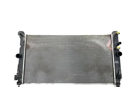 Toyota Prius (XW50) Coolant radiator 4221356021