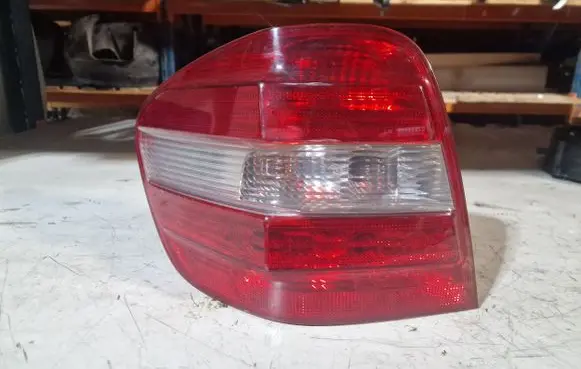Mercedes-Benz ML W164 Rear/tail lights