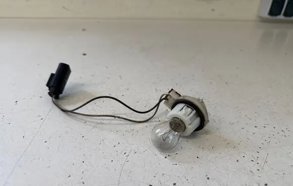 Opel Vivaro Reverse light