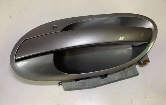 BMW 7 E65 E66 Front door exterior handle 7198687 15688800