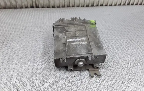 Volkswagen Polo III 6N 6N2 6NF Engine control unit/module 028906021BN 0281001450