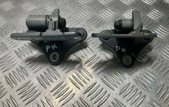 Mercedes-Benz C W204 Front door hinge set 