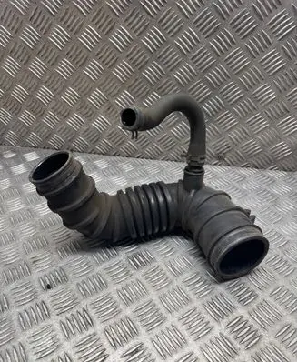 Mitsubishi Shogun Intercooler hose/pipe 1505A209