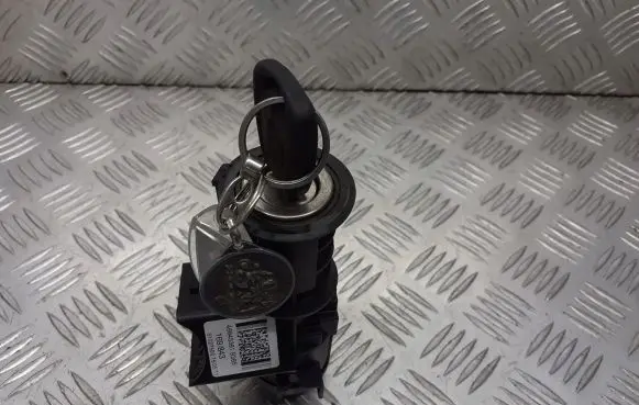 Fiat Panda II Ignition lock 61027500