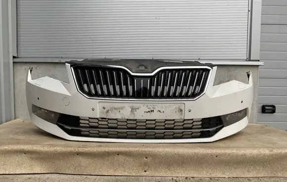 Skoda Superb B8 (3V) Front bumper LF9E
