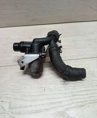 Mercedes-Benz E W212 Coolant heater control valve A6512000431 4012229C
