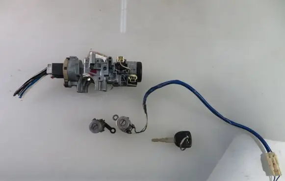 Mazda Premacy Ignition lock 