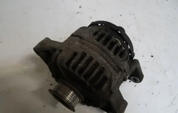 Opel Zafira A Generator/alternator