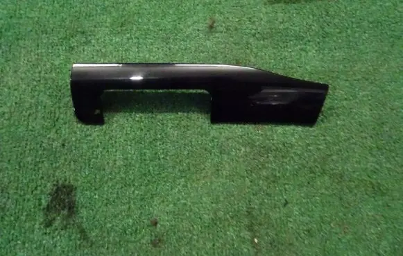 BMW 3 E46 Dashboard glove box trim 8199101
