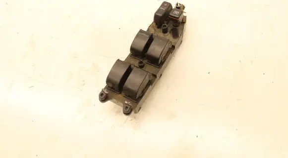 Toyota Avensis T250 Electric window control switch 37168A