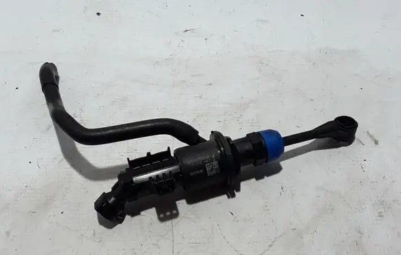 Renault Clio V Clutch slave cylinder 306107761R